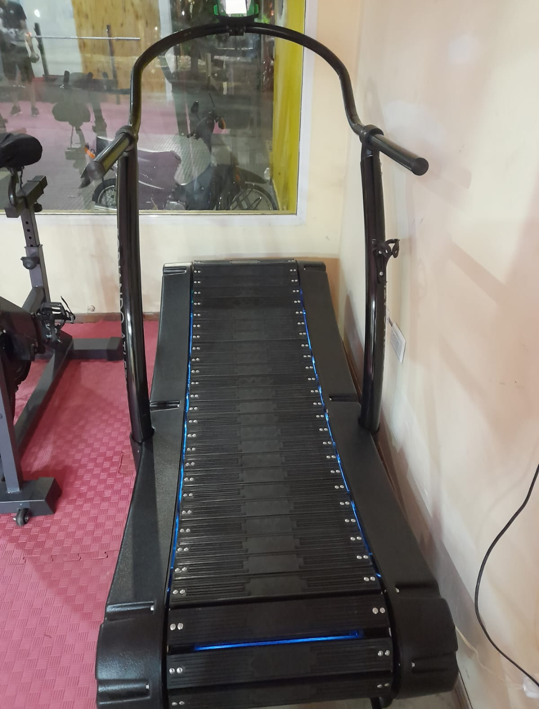 Equipamiento de cardio en Attitude Gym